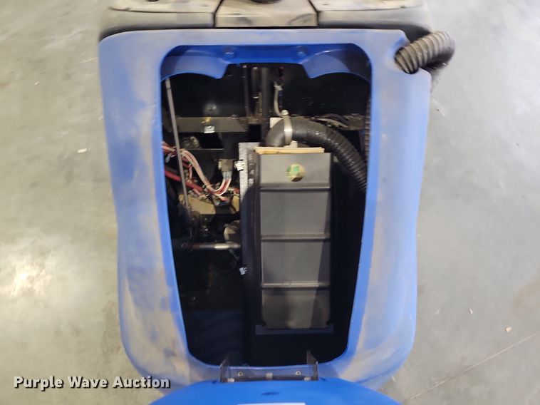 image for item DI3074 Chariot floor burnisher