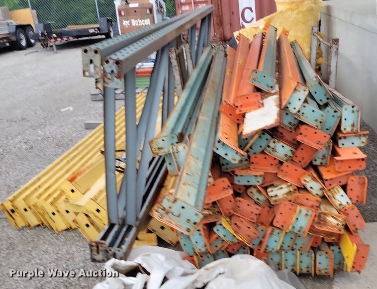 image for item DI3077 Pallet racking