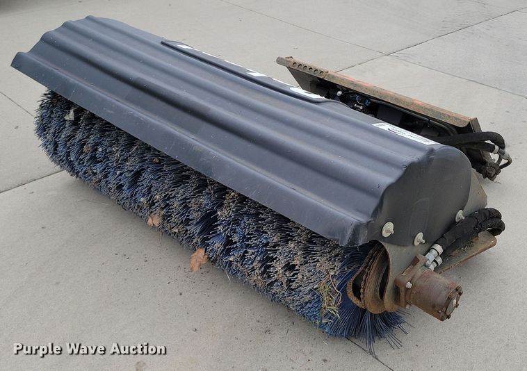 image for item DI3079 Bobcat  skid steer broom