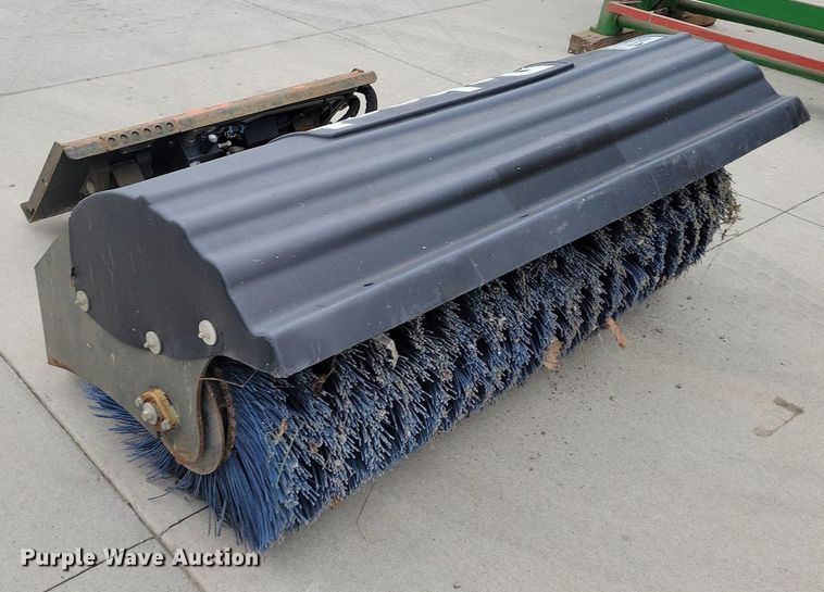 image for item DI3079 Bobcat  skid steer broom