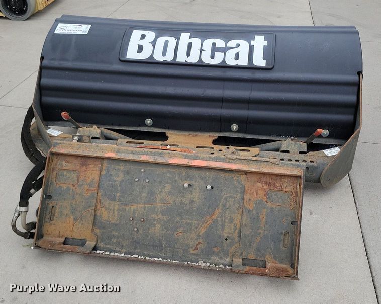 image for item DI3079 Bobcat  skid steer broom
