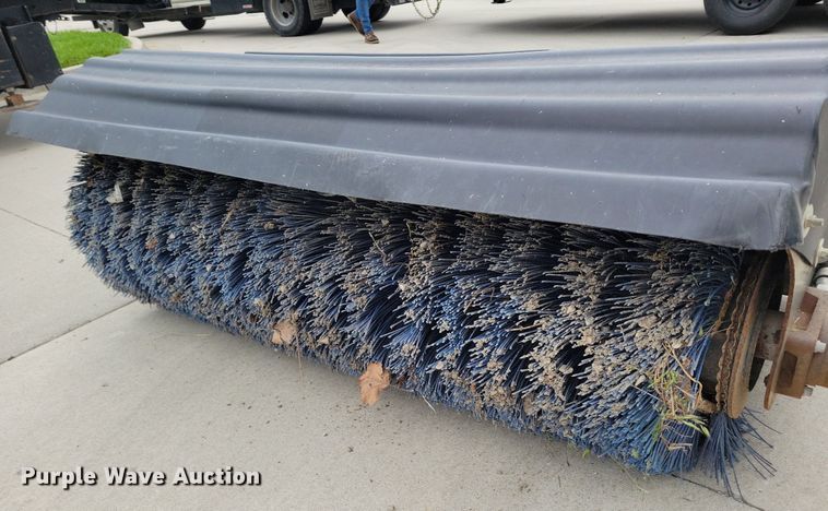 image for item DI3079 Bobcat  skid steer broom