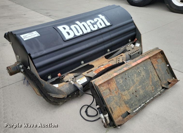 image for item DI3079 Bobcat  skid steer broom