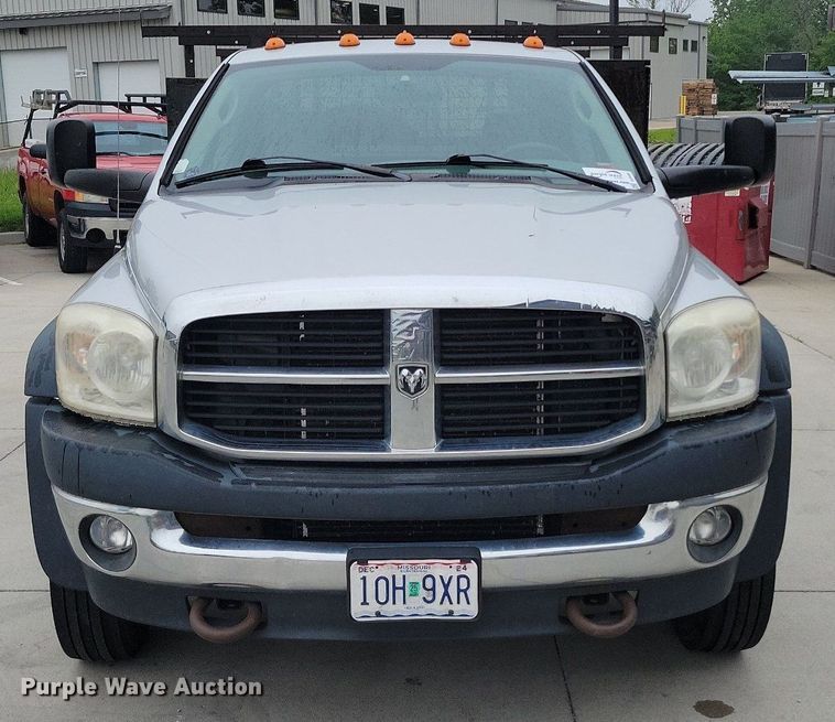 image for item DI3080 2008 Dodge Ram 5500HD utility / service truck