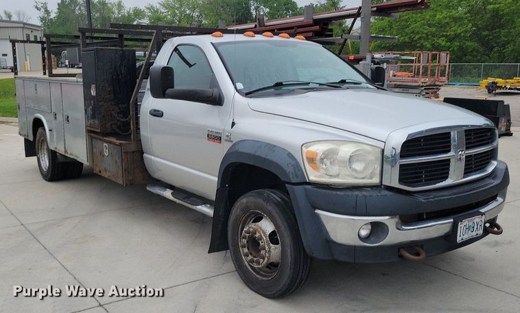 image for item DI3080 2008 Dodge Ram 5500HD utility / service truck