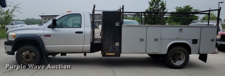image for item DI3080 2008 Dodge Ram 5500HD utility / service truck