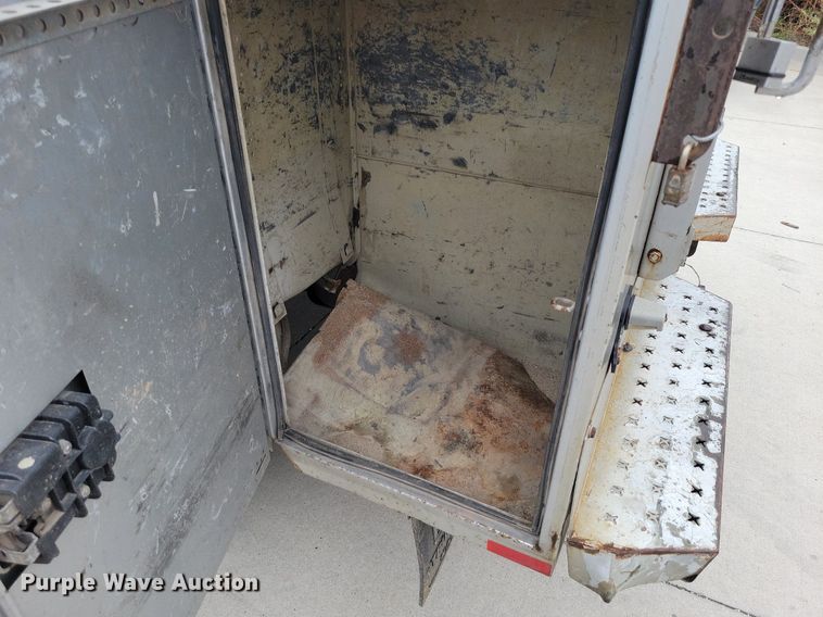 image for item DI3080 2008 Dodge Ram 5500HD utility / service truck