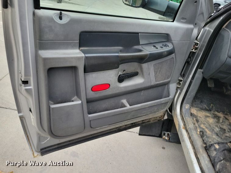 image for item DI3080 2008 Dodge Ram 5500HD utility / service truck