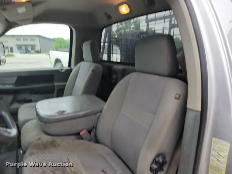 image for item DI3080 2008 Dodge Ram 5500HD utility / service truck