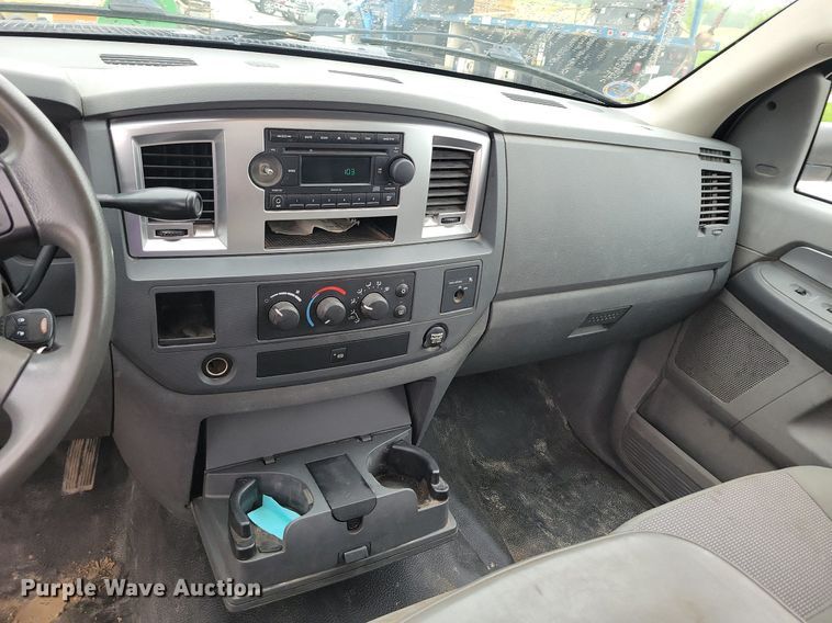 image for item DI3080 2008 Dodge Ram 5500HD utility / service truck