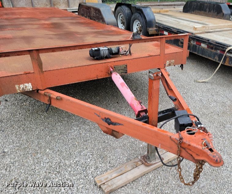 image for item DI3082 2001 Mar Building Solutions tilt deck equipment trailer