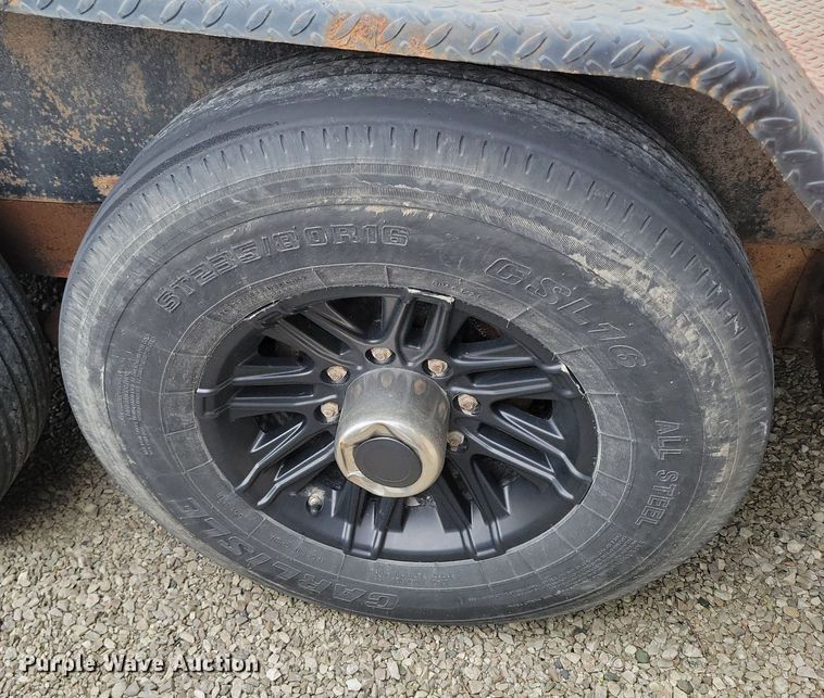 image for item DI3082 2001 Mar Building Solutions tilt deck equipment trailer