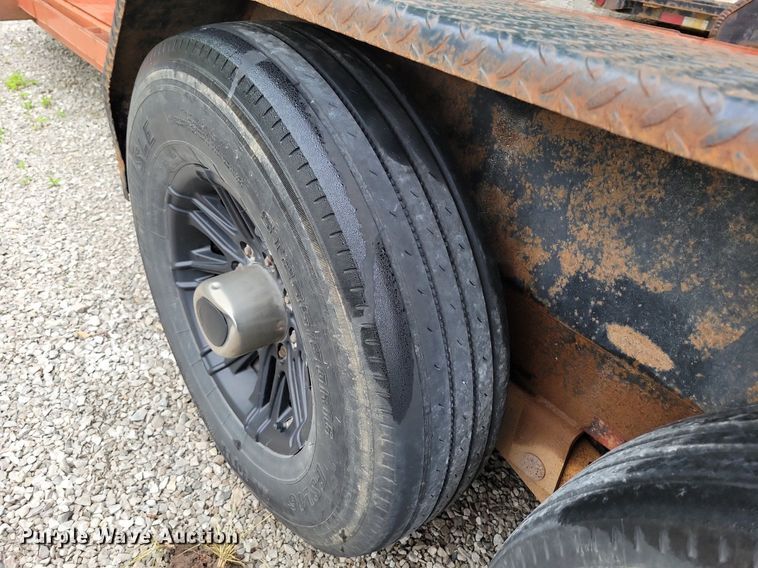 image for item DI3082 2001 Mar Building Solutions tilt deck equipment trailer