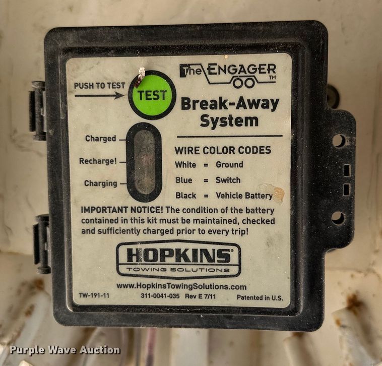 image for item DK6571 2014 WW enclosed cargo trailer