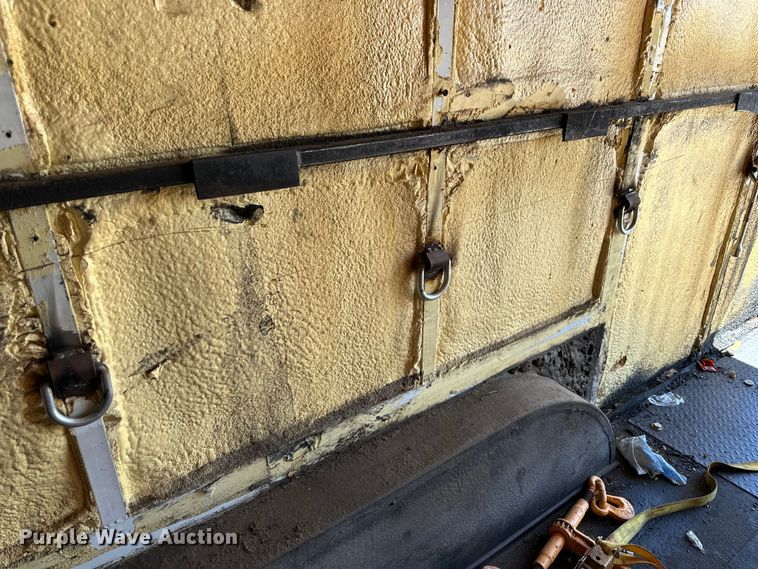 image for item DK6571 2014 WW enclosed cargo trailer