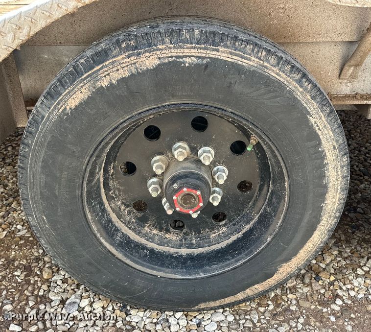 image for item DK6572 2024 Diamond C LPX210 equipment trailer