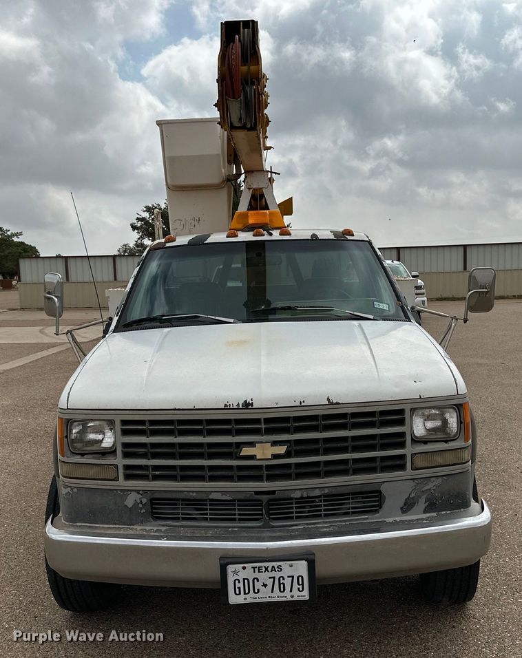 image for item DK6574 1993 Chevrolet C3500 utility bed pickup truck