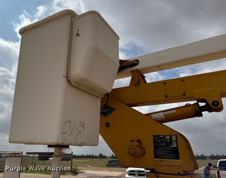 image for item DK6574 1993 Chevrolet C3500 utility bed pickup truck