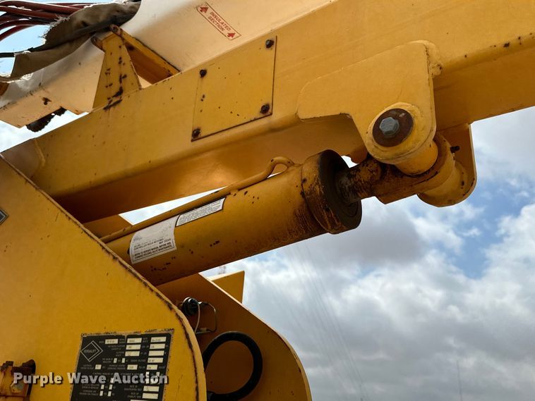 image for item DK6574 1993 Chevrolet C3500 utility bed pickup truck