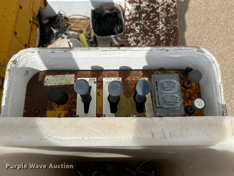 image for item DK6574 1993 Chevrolet C3500 utility bed pickup truck