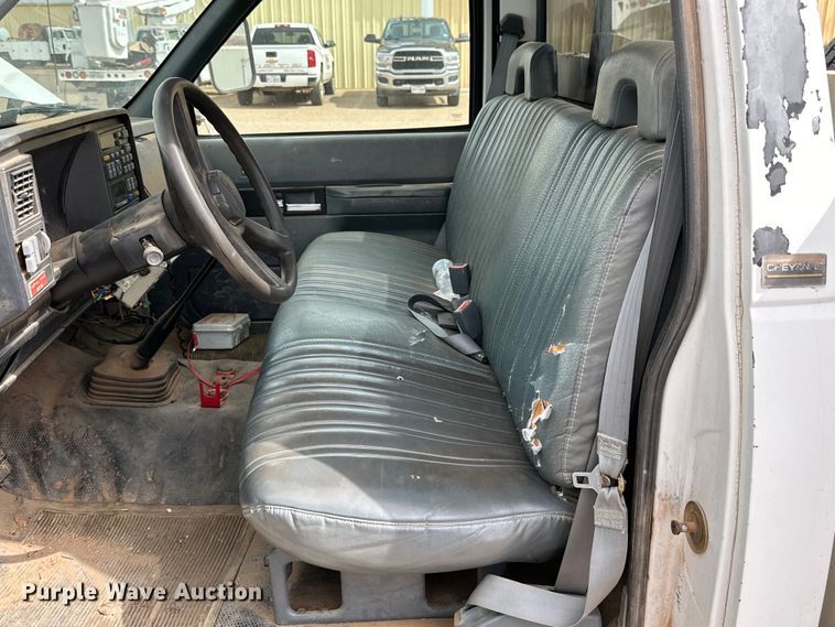 image for item DK6574 1993 Chevrolet C3500 utility bed pickup truck