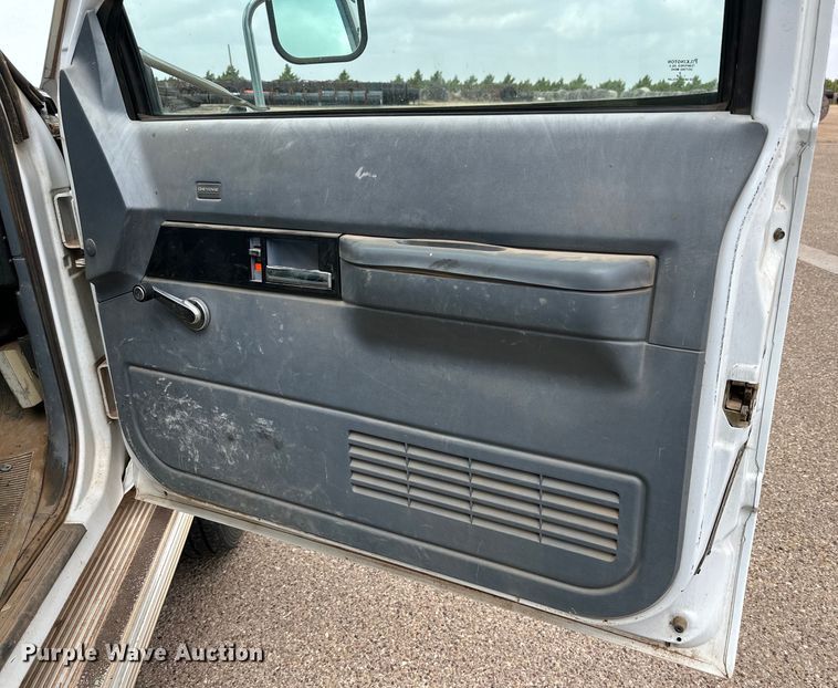 image for item DK6574 1993 Chevrolet C3500 utility bed pickup truck