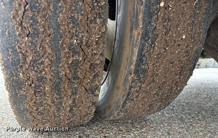 image for item DK6574 1993 Chevrolet C3500 utility bed pickup truck