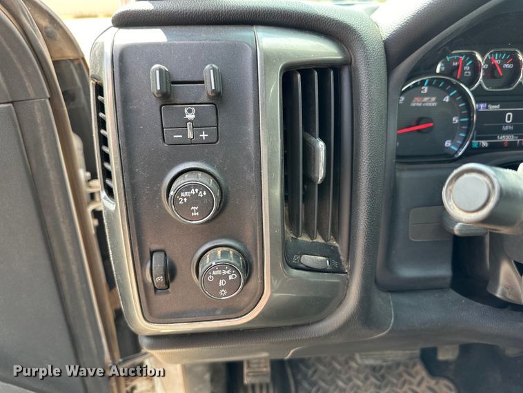 image for item DK6575 2018 Chevrolet  Silverado 1500 Double Cab pickup truck