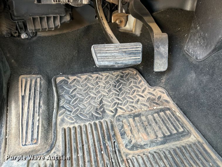 image for item DK6575 2018 Chevrolet  Silverado 1500 Double Cab pickup truck