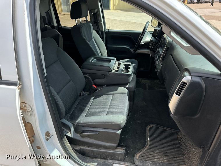 image for item DK6575 2018 Chevrolet  Silverado 1500 Double Cab pickup truck