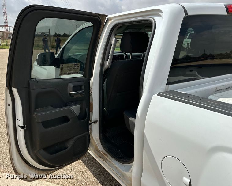 image for item DK6575 2018 Chevrolet  Silverado 1500 Double Cab pickup truck