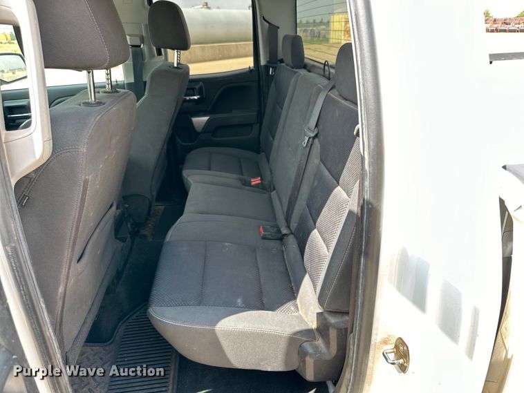 image for item DK6575 2018 Chevrolet  Silverado 1500 Double Cab pickup truck