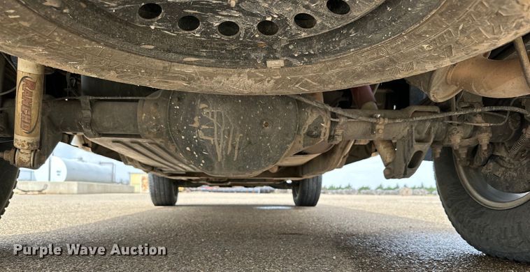 image for item DK6576 2014 Chevrolet Silverado 1500 Double Cab pickup truck