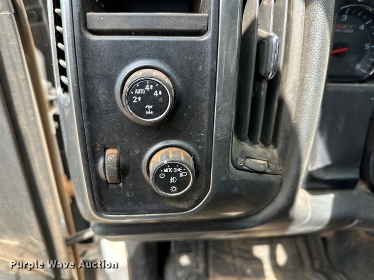 image for item DK6576 2014 Chevrolet Silverado 1500 Double Cab pickup truck