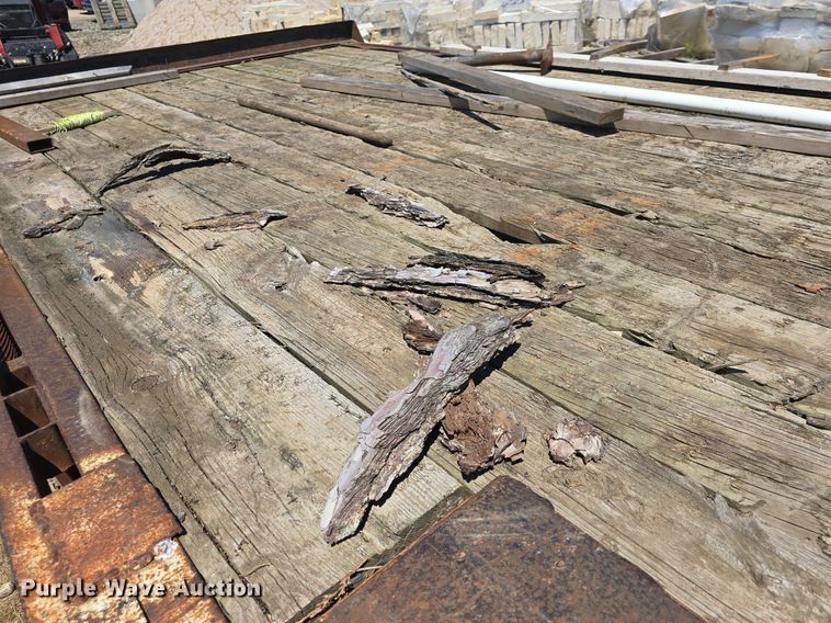 image for item DM1664 1994 Fannin Fabrication  Road Hog equipment trailer