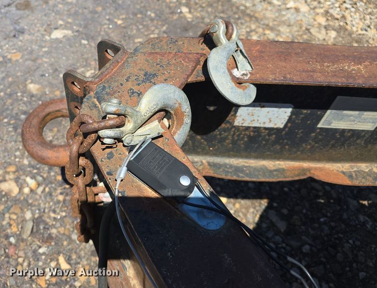 image for item DM1664 1994 Fannin Fabrication  Road Hog equipment trailer