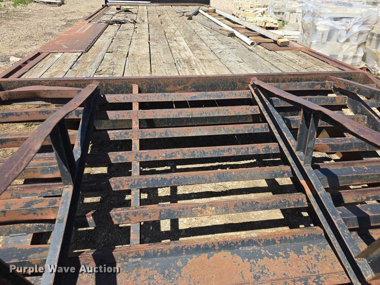 image for item DM1664 1994 Fannin Fabrication  Road Hog equipment trailer