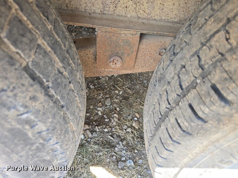 image for item DM1664 1994 Fannin Fabrication  Road Hog equipment trailer