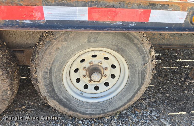 image for item DM1664 1994 Fannin Fabrication  Road Hog equipment trailer