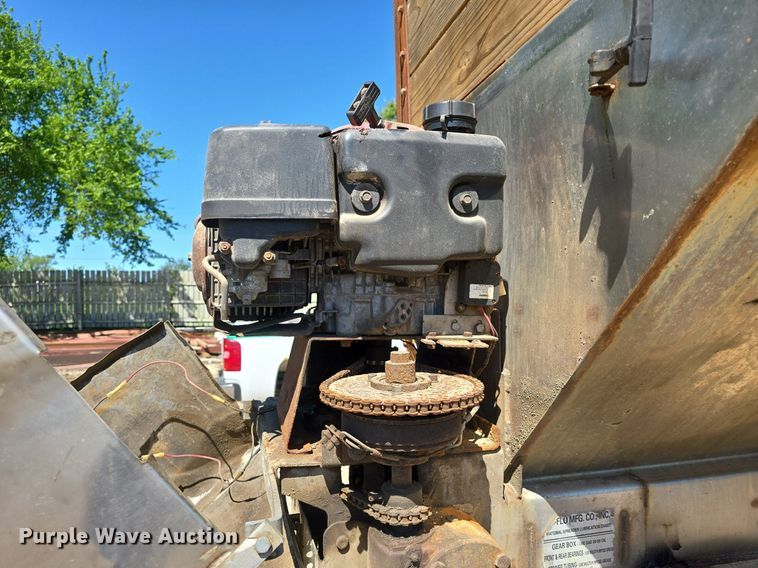 image for item DM1666 2007 Ford F450 Super Duty XL flatbed truck