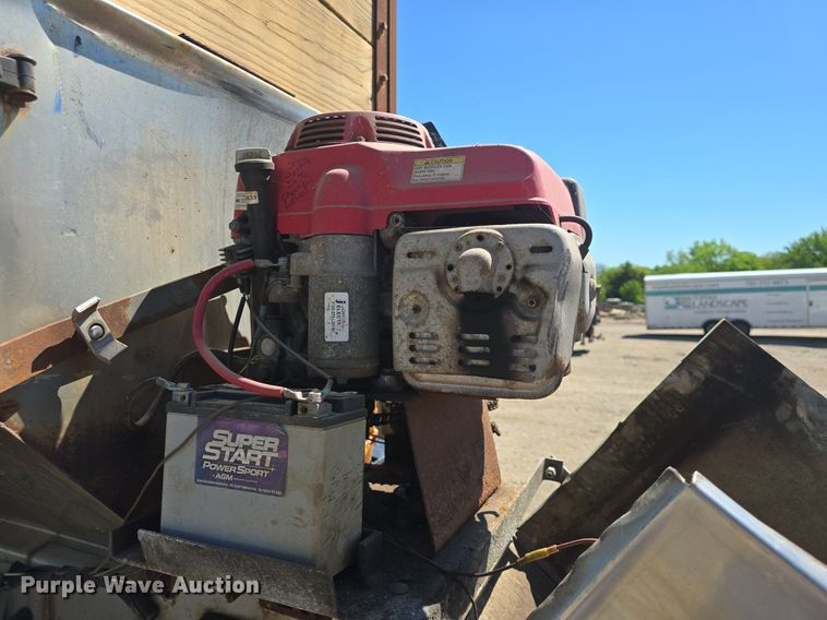 image for item DM1666 2007 Ford F450 Super Duty XL flatbed truck