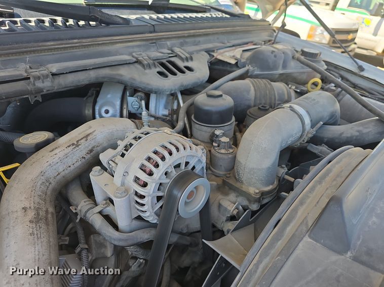 image for item DM1666 2007 Ford F450 Super Duty XL flatbed truck