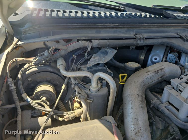 image for item DM1666 2007 Ford F450 Super Duty XL flatbed truck