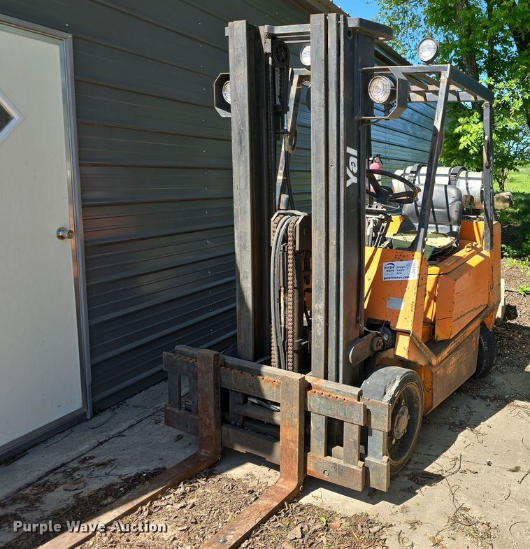 image for item DM1667 Yale GLC050TENUAV062 forklift