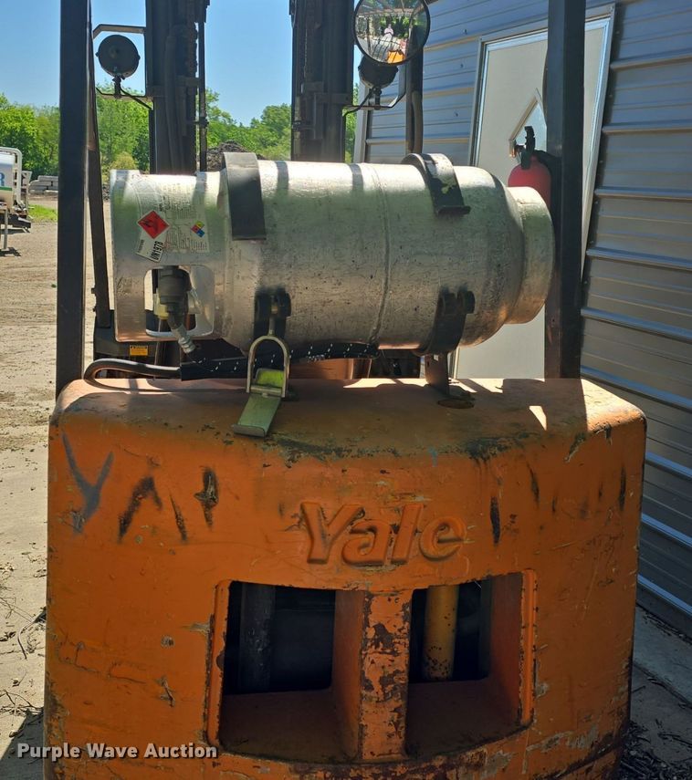 image for item DM1667 Yale GLC050TENUAV062 forklift