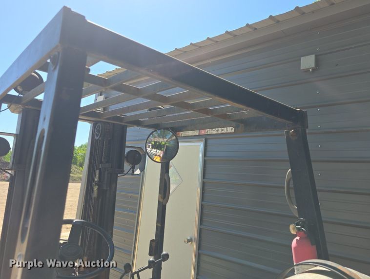 image for item DM1667 Yale GLC050TENUAV062 forklift