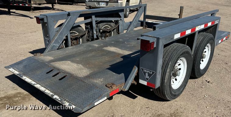 image for item DM2710 2012 JLG equipment trailer