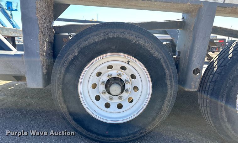 image for item DM2710 2012 JLG equipment trailer