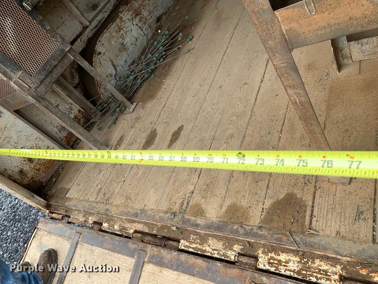 image for item DM7821 2006 W-W Trailers 15x6JJ enclosed cargo trailer