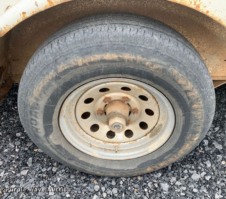 image for item DM7821 2006 W-W Trailers 15x6JJ enclosed cargo trailer